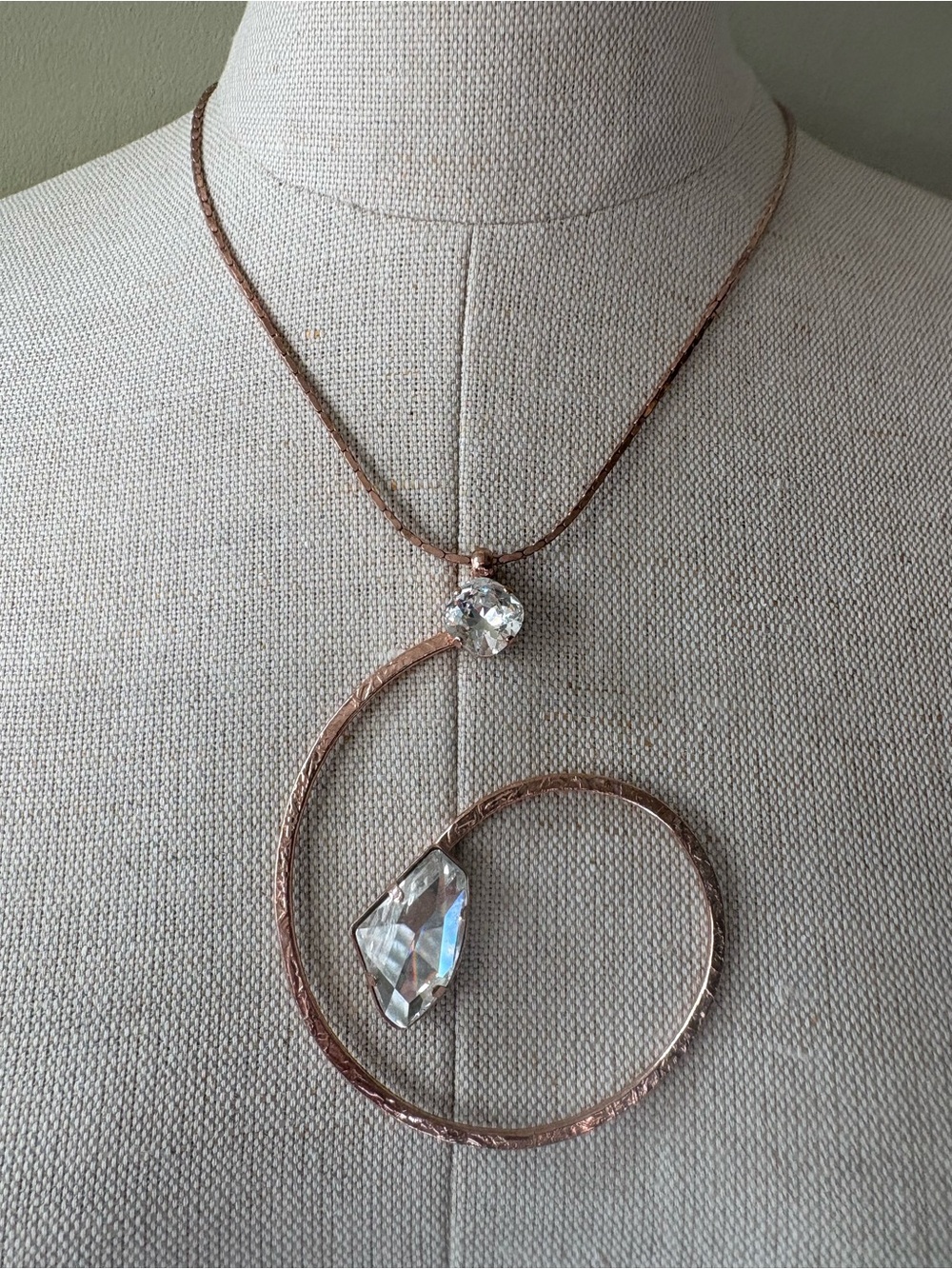Don Joyelli handmade Rose-Tone Spiral Pendant Necklace Clear Crystal Drops